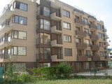 гр. Приморско - Напълно завършени ваканционни апартаменти за продажба в жилищна сграда 