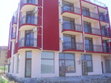 гр. Приморско - Ваканционни апартаменти за продажба в жилищна сграда 