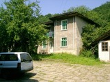 Двуетажна къща в района на гр. Севлиево, 148 кв.м,
				
				
						€ 22 000
						 