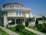 Продава голяма луксозна къща на 17 км от град Варна, 490 кв.м (застроена площ + идеални части),
				
				
						€ 370 000