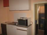 Едностаен апартамент под наем в кв. Триъгълника, 35 кв.м,
				
				Наем 
						€ 150
						 /на месец