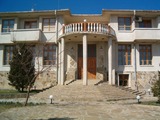 Масивна двуетажна къща за продажба на 10 км от гр. Бургас, 900 кв.м,
				
				
						€ 434 500