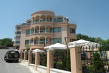 Продава двустаен апартамент в гр. Варна, кв. Траката с морска панорама, 79 кв.м,
				
				
						€ 73 000